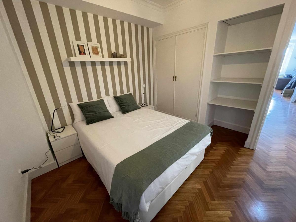 Apartamento Con Vistas Al Parque Del Retiro Madrid Esterno foto