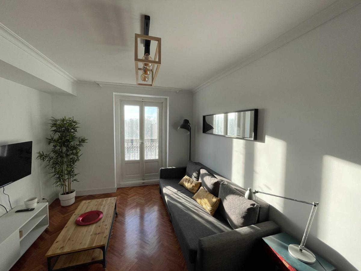 Apartamento Con Vistas Al Parque Del Retiro Madrid Esterno foto